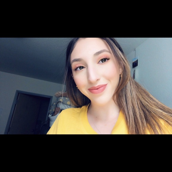 Meet your Posher, Grace - Picture 7 of 8